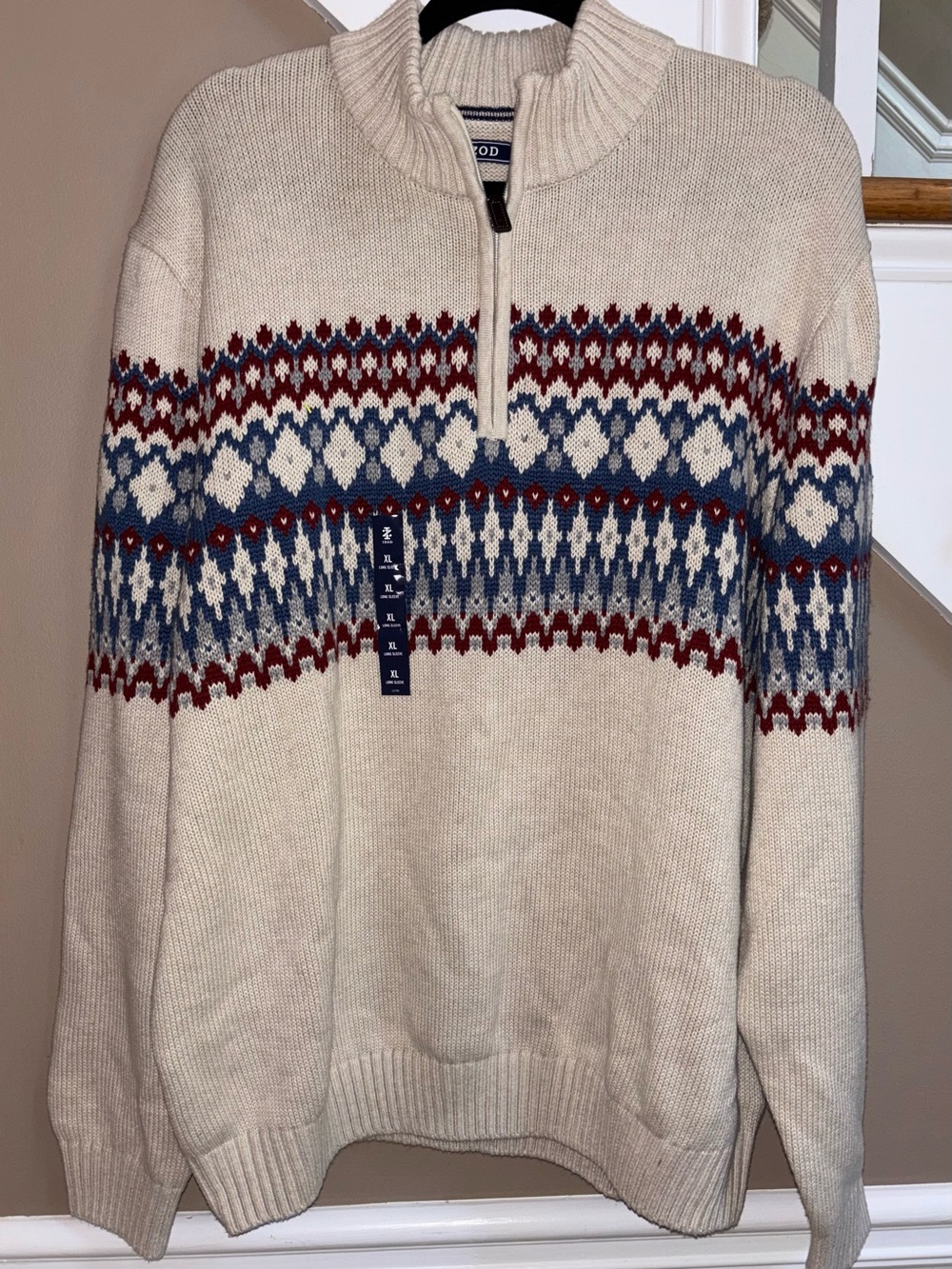 New IZOD Men’s Sweater size XL